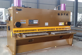 QC11Y-30×2500液(yè)壓閘式剪闆(pǎn)機