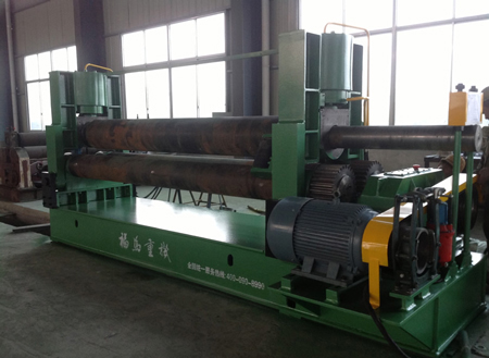 W11S-16×2500 上(shàng)輥萬能(neng)卷闆機(jī)客戶現(xiàn)場