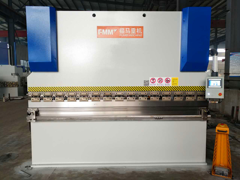 WC67K-200T3200 數控折彎(wan)機 2007系統