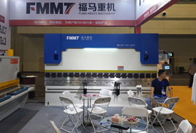 DA52  4+1  100T4000 數(shu)控折彎(wan)機  