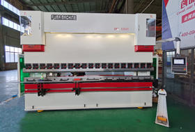 WE67K-130T4100新一代(dai)雙泵控(kong)數控折(she)彎